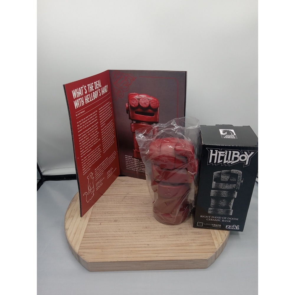 HELLBOY Loot Crate RIGHT HAND OF DOOM Ceramic Coin Bank 5" NIB‎ w/LC Magazine